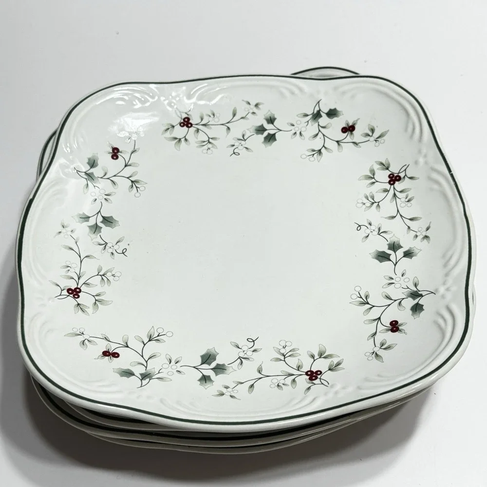 Lot 4 Pfaltzgraff Winterberry Square Salad Plate Set Christmas